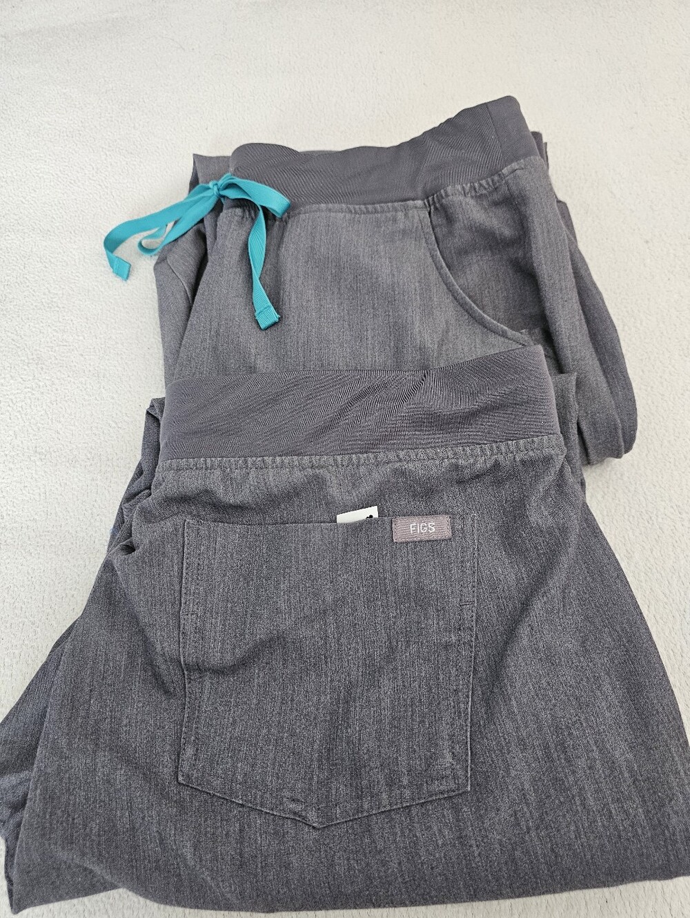 FIGS Gray Scrub Joggers with Teal Drawstring
